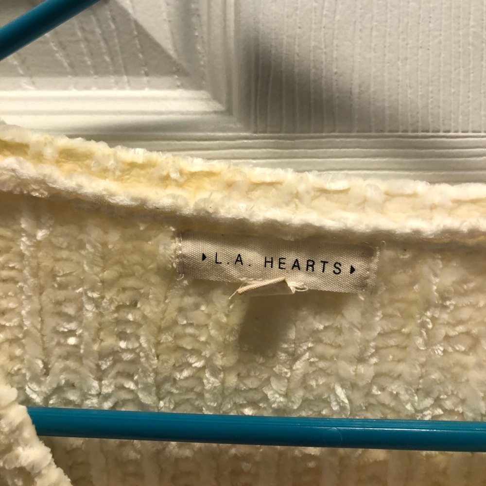 Sweater - Picture 3 of 3